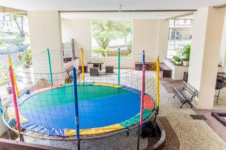 Apartamento para alugar com 70m², 2 quartos e 1 vagaÁrea Comum - Playground