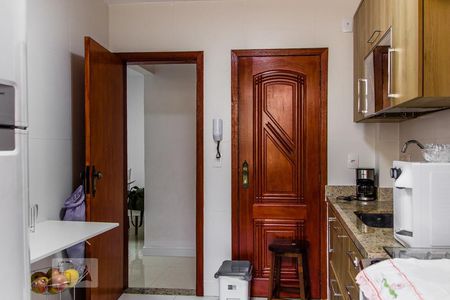 Apartamento para alugar com 70m², 2 quartos e 1 vagaCozinha