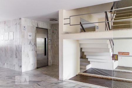 Apartamento para alugar com 70m², 2 quartos e 1 vagaHall de Entrada