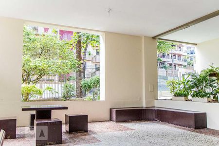 Apartamento para alugar com 70m², 2 quartos e 1 vagaÁrea comum