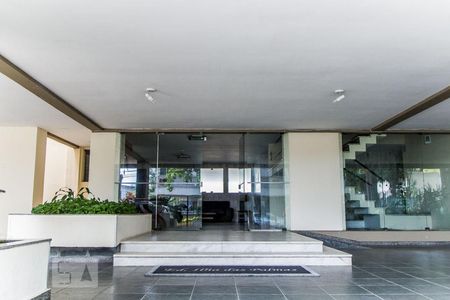 Apartamento para alugar com 70m², 2 quartos e 1 vagaFachada e portaria