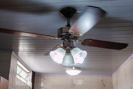 Casa à venda com 150m², 4 quartos e 3 vagas Casa à venda com 150m², 4 quartos e 3 vagasCozinha - Casa 2