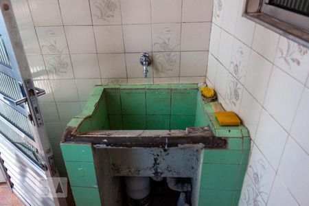 Casa à venda com 150m², 4 quartos e 3 vagas Casa à venda com 150m², 4 quartos e 3 vagasÁrea de Serviço - Casa 2