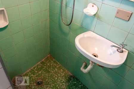 Casa à venda com 150m², 4 quartos e 3 vagas Casa à venda com 150m², 4 quartos e 3 vagasBanheiro - Casa 2