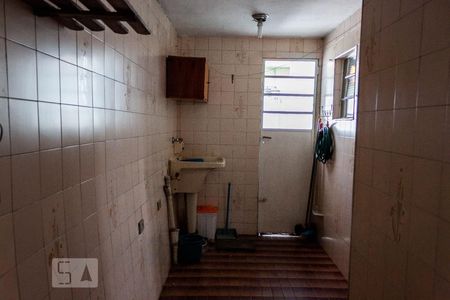 Casa à venda com 150m², 4 quartos e 3 vagas Casa à venda com 150m², 4 quartos e 3 vagasÁrea de Serviço - Casa 1