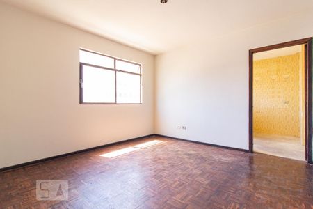 Sala de apartamento para alugar com 2 quartos, 50m² em Rebouças, Curitiba