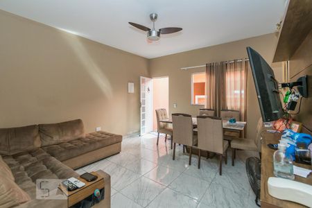 Casa de condomínio para alugar com 100m², 2 quartos e sem vagaSala