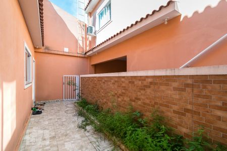 Casa de condomínio para alugar com 100m², 2 quartos e sem vagaVaranda da frente