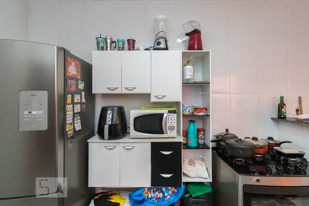 Casa de condomínio para alugar com 100m², 2 quartos e sem vagaCozinha - Armários