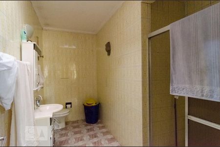 Casa à venda com 225m², 3 quartos e sem vagaBanheiro da Suíte 1