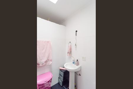 Casa à venda com 225m², 3 quartos e sem vagaBanheiro da Suíte 2