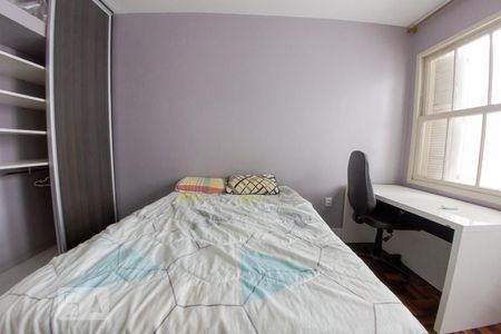 Quarto 1 de apartamento para alugar com 2 quartos, 79m² em Rio Branco, Porto Alegre
