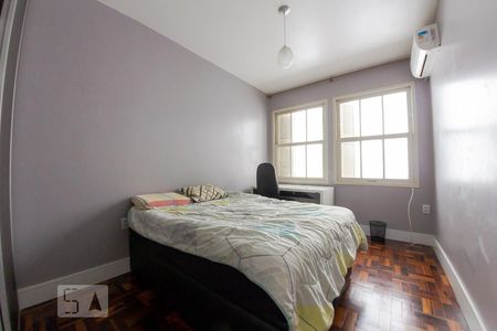 Quarto 1 de apartamento para alugar com 2 quartos, 79m² em Rio Branco, Porto Alegre