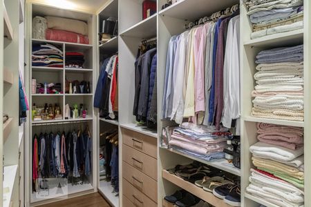 Casa à venda com 232m², 3 quartos e 2 vagasCloset do Quarto 3