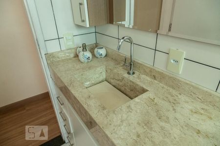 Casa à venda com 232m², 3 quartos e 2 vagasBanheiro