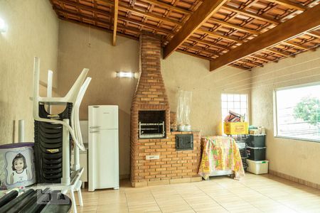 Casa à venda com 232m², 3 quartos e 2 vagasSalão de festas