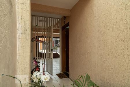 Casa à venda com 232m², 3 quartos e 2 vagasEntrada