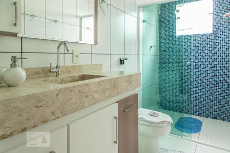 Banheiro de casa à venda com 3 quartos, 232m² em Vila Buenos Aires, São Paulo