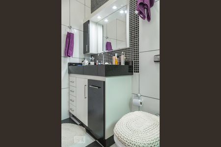 Casa à venda com 232m², 3 quartos e 2 vagasBanheiro do Quarto 3