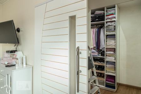 Casa à venda com 232m², 3 quartos e 2 vagasQuarto 3