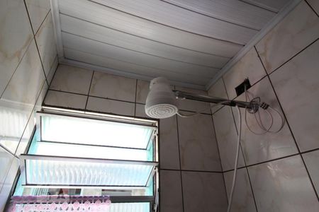 Casa à venda com 400m², 2 quartos e 3 vagasBanheiro