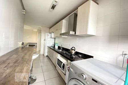 Apartamento à venda com 109m², 3 quartos e 2 vagasCozinha - Lavanderia