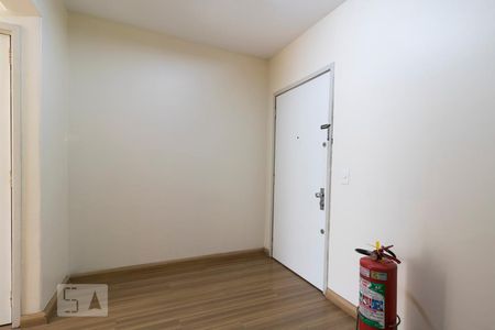 Hall de kitnet/studio para alugar com 1 quarto, 32m² em Centro, Rio de Janeiro
