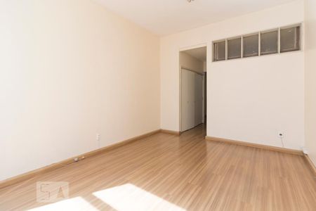Quarto de kitnet/studio para alugar com 1 quarto, 32m² em Centro, Rio de Janeiro