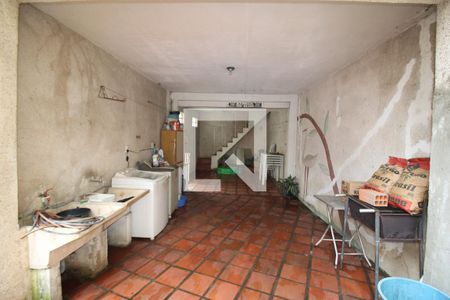 Casa à venda com 265m², 2 quartos e 1 vagaÁrea de Serviço