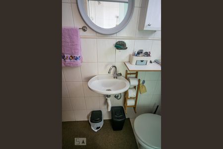 Apartamento à venda com 168m², 3 quartos e 3 vagasBanheiro da Suíte 2