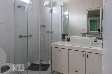 Casa à venda com 320m², 4 quartos e 4 vagasBanheiro 4 Suite 3