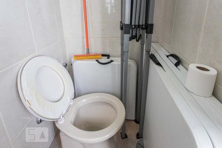 Casa à venda com 320m², 4 quartos e 4 vagasBanheiro 5 Salão de Festas