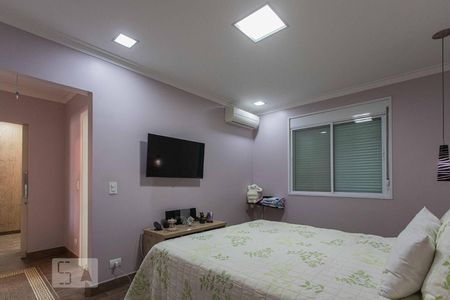 Casa à venda com 320m², 4 quartos e 4 vagasQuarto 1 Suíte