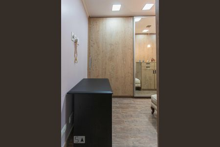 Casa à venda com 320m², 4 quartos e 4 vagasClosed Suíte 1