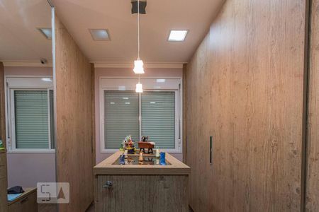 Casa à venda com 320m², 4 quartos e 4 vagasClosed Suíte 1