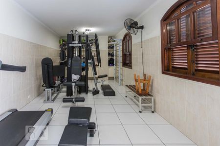 Casa à venda com 320m², 4 quartos e 4 vagasAcademia Edícula