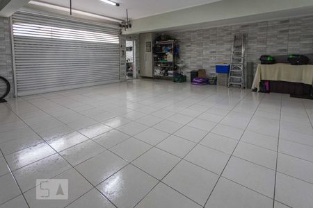 Casa à venda com 320m², 4 quartos e 4 vagasGaragem