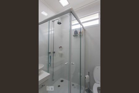 Casa à venda com 320m², 4 quartos e 4 vagasBanheiro 1 Suite 1