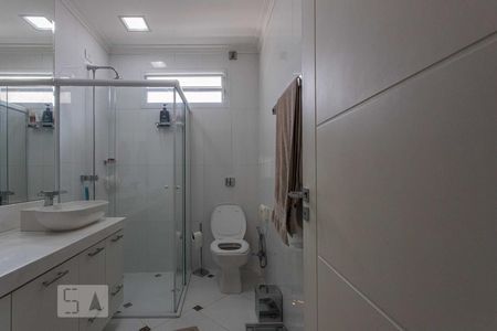 Casa à venda com 320m², 4 quartos e 4 vagasBanheiro 1 Suite 1