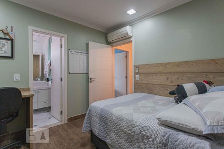 Casa à venda com 320m², 4 quartos e 4 vagasQuarto 2 Suíte 2