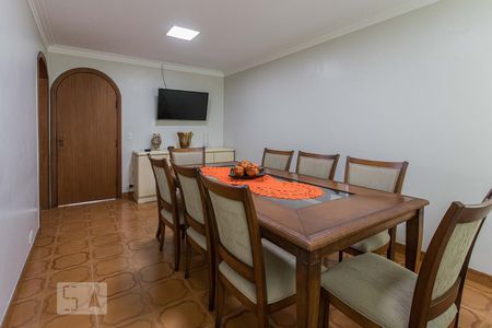 Casa à venda com 320m², 4 quartos e 4 vagasSala de Jantar