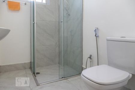 Banheiro de kitnet/studio à venda com 1 quarto, 30m² em Vila Buarque, São Paulo