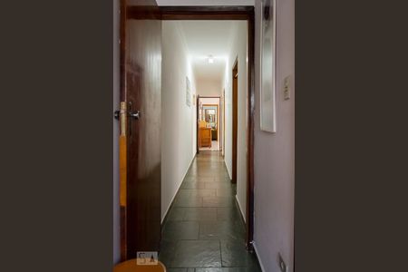 Corredor de casa à venda com 3 quartos, 119m² em Santa Maria, São Caetano do Sul