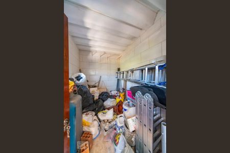 Casa à venda com 215m², 3 quartos e 7 vagasDepósito