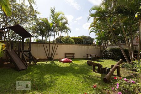 Apartamento à venda com 73m², 3 quartos e 2 vagasÁrea Comum - Playground