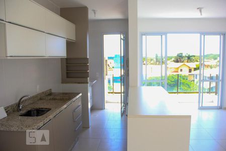 Sala/Cozinha de apartamento para alugar com 3 quartos, 157m² em Rio Tavares, Florianópolis