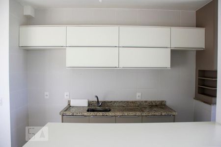 Sala/Cozinha de apartamento para alugar com 3 quartos, 157m² em Rio Tavares, Florianópolis