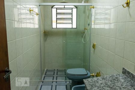 Casa à venda com 176m², 4 quartos e 2 vagasBanheiro Social