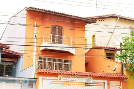Casa à venda com 176m², 4 quartos e 2 vagasFachada