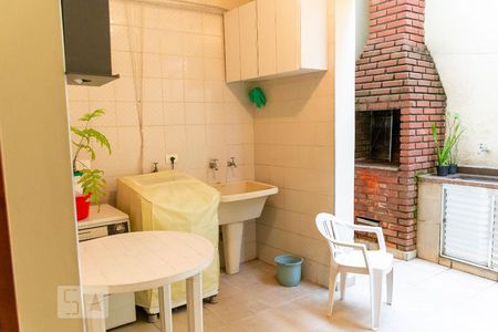 Casa à venda com 176m², 4 quartos e 2 vagasÁrea de Serviço